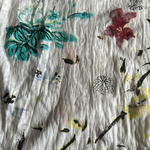 Point Zero Floral Top - Picture 4 of 5